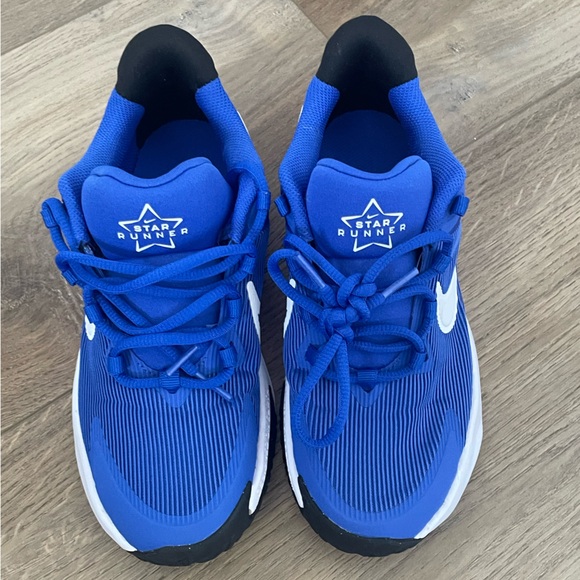Nike Other - Boys blue nikes